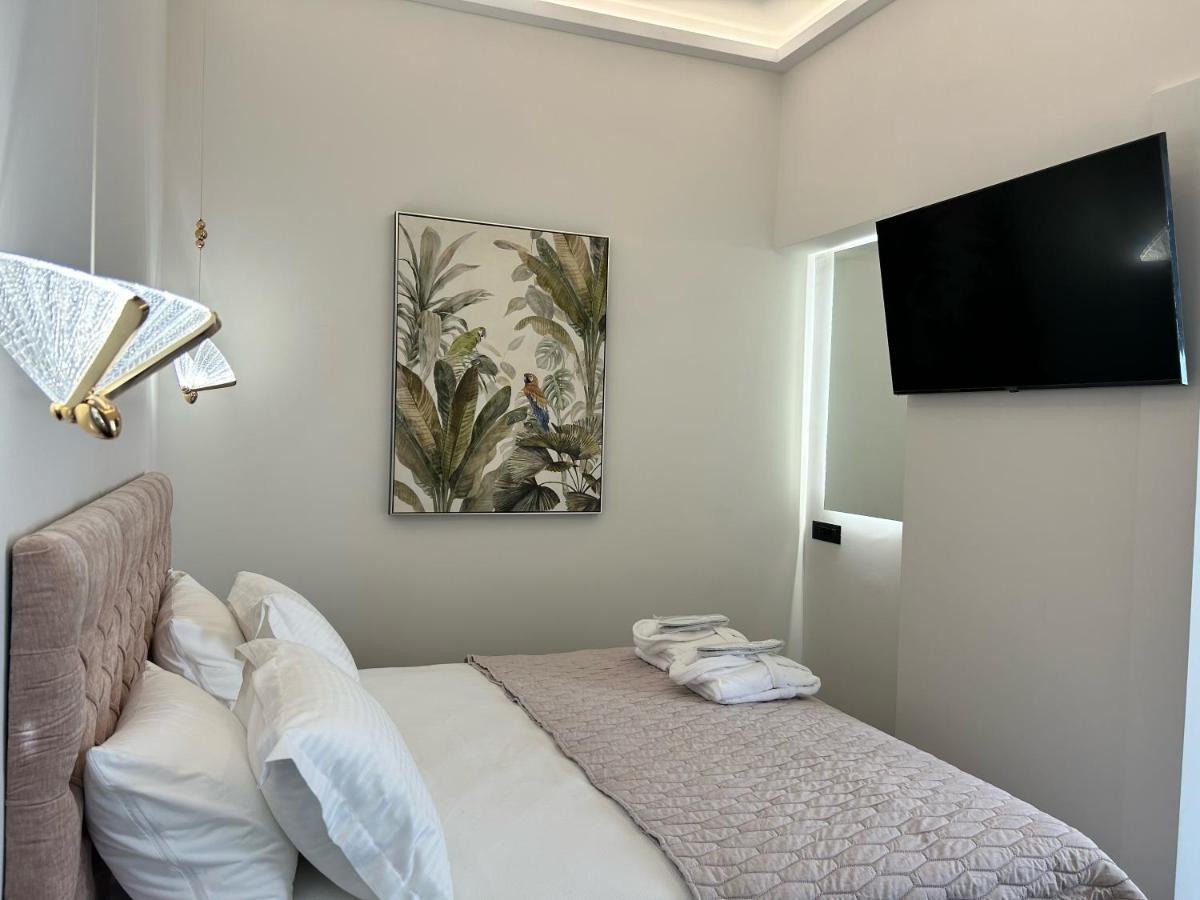 Jensen Luxury Suites Rhodes City Esterno foto
