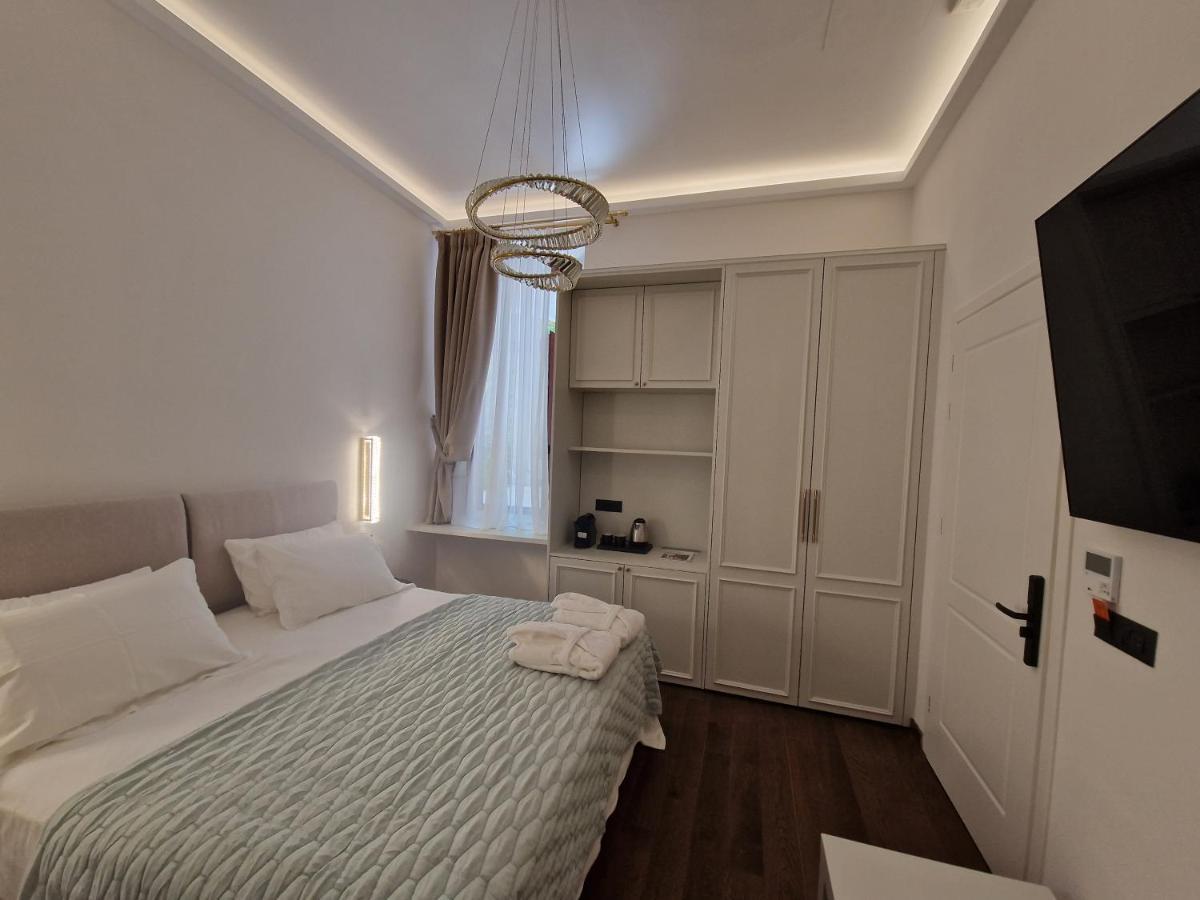 Jensen Luxury Suites Rhodes City Esterno foto