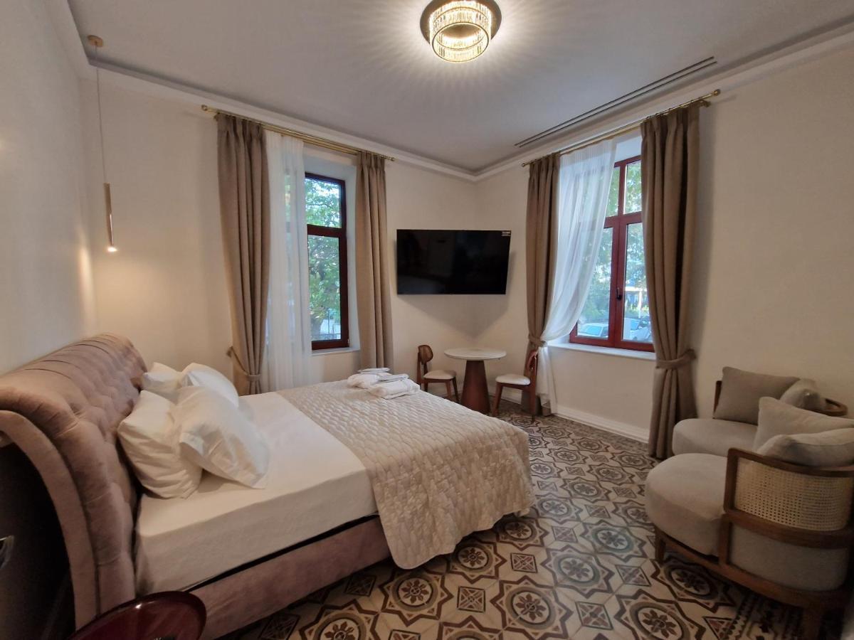Jensen Luxury Suites Rhodes City Esterno foto