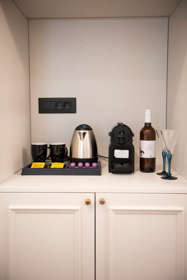 Jensen Luxury Suites Rhodes City Esterno foto