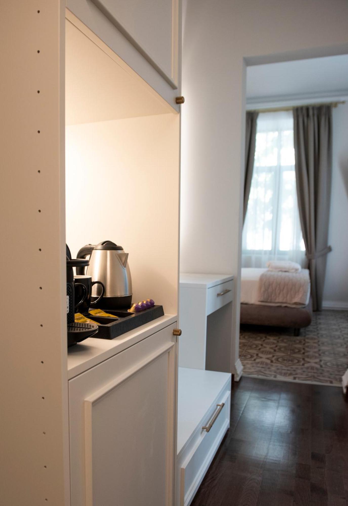 Jensen Luxury Suites Rhodes City Esterno foto