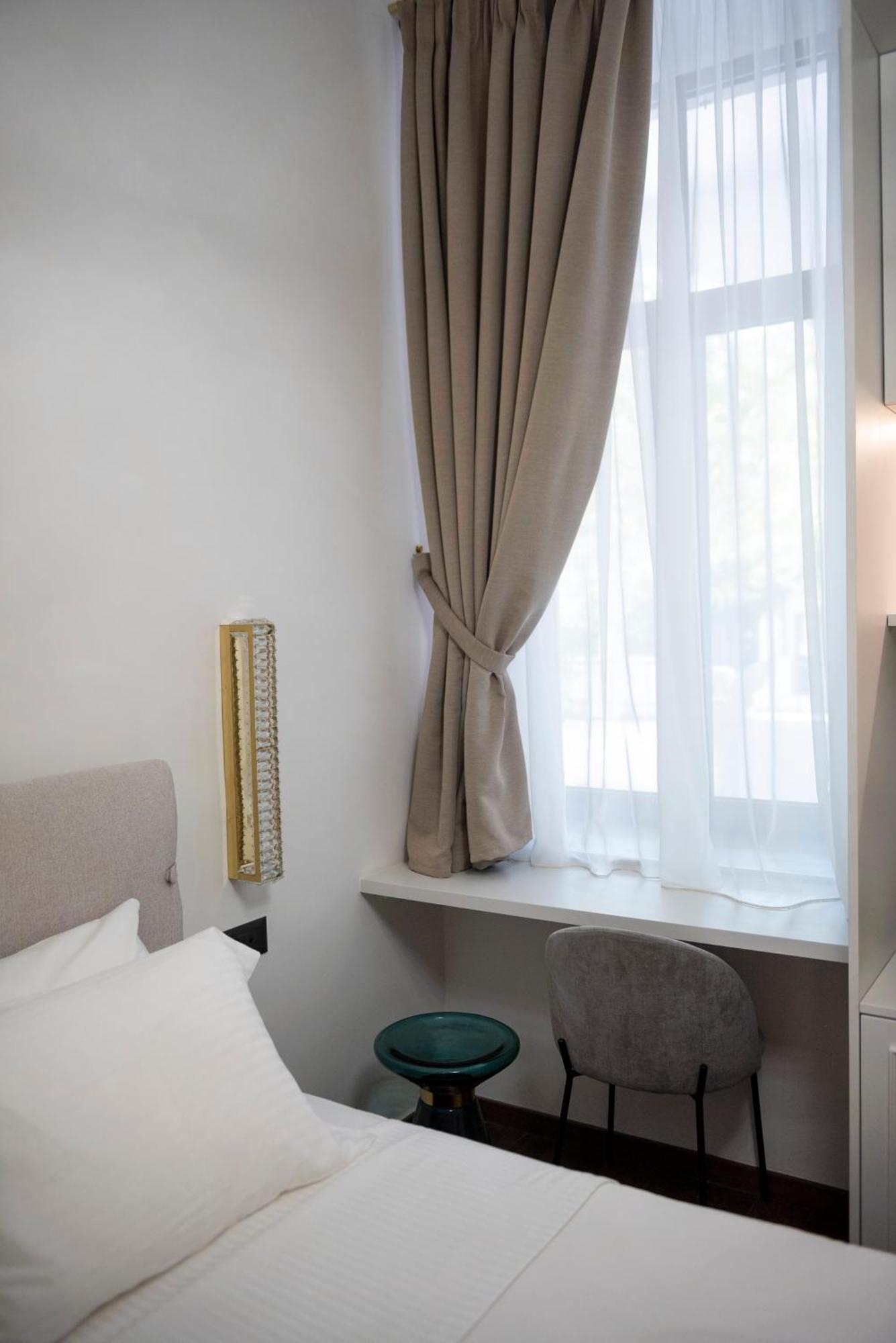Jensen Luxury Suites Rhodes City Esterno foto